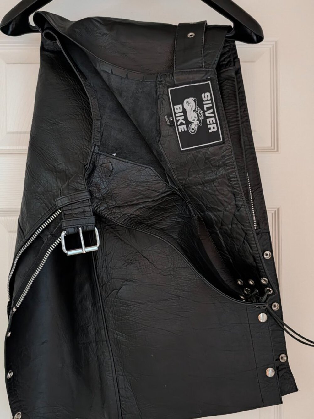 Unisex leather riding chaps